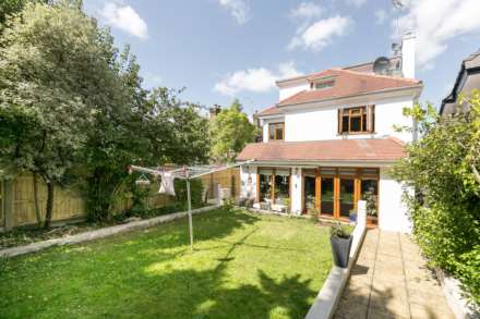 Property For Sale Winchmore Hill Road, Southgate, London