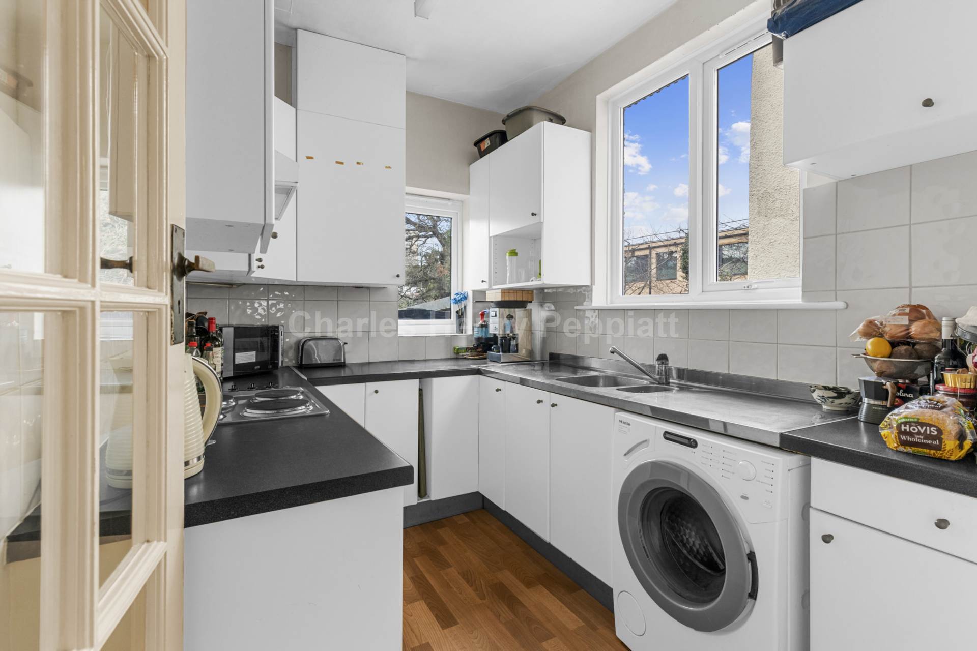 Sutherland Grove, Wandsworth, Image 5