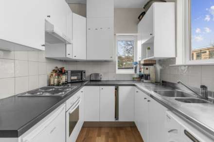 Sutherland Grove, Wandsworth, Image 4