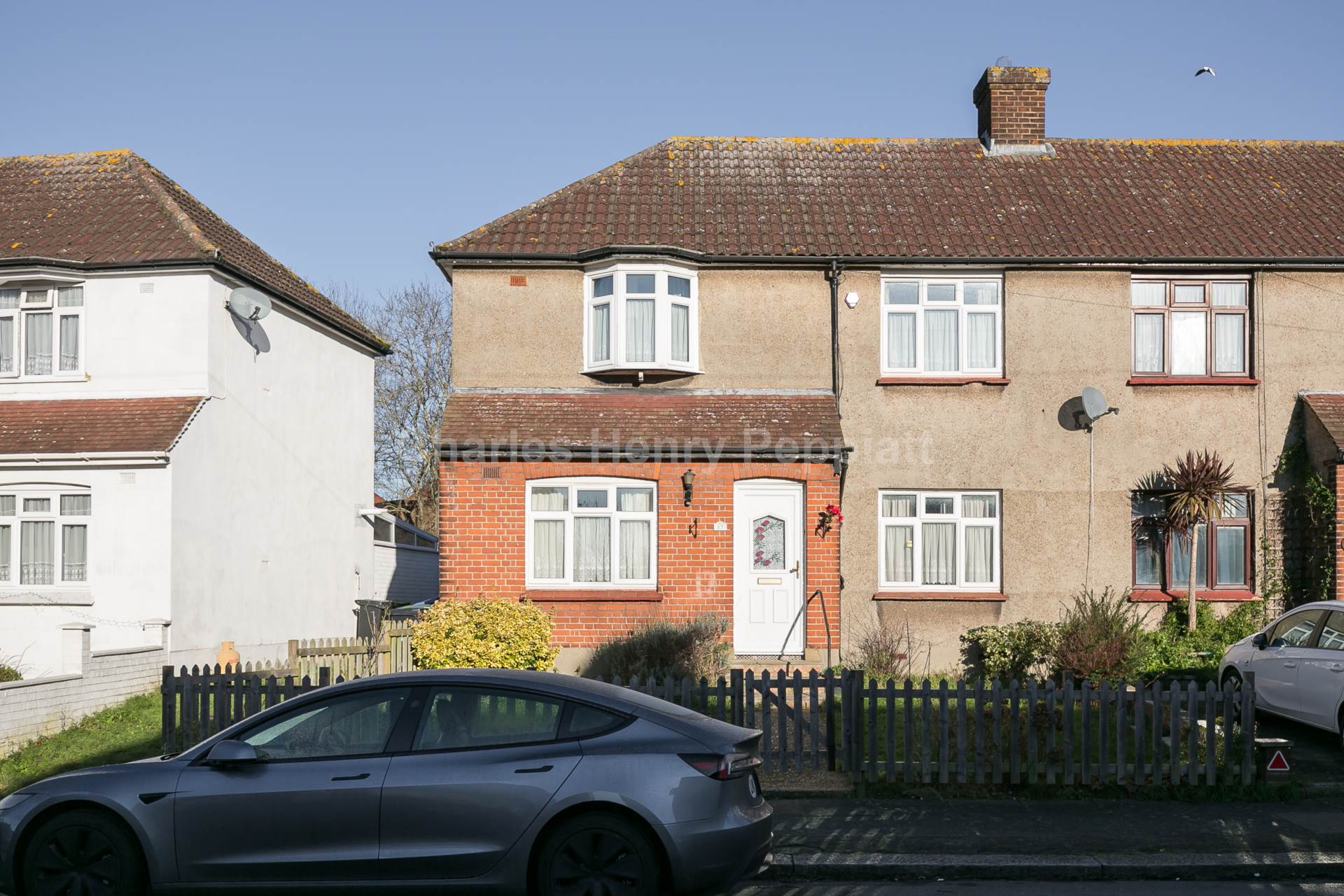 Addison Avenue, Oakwood, Image 1
