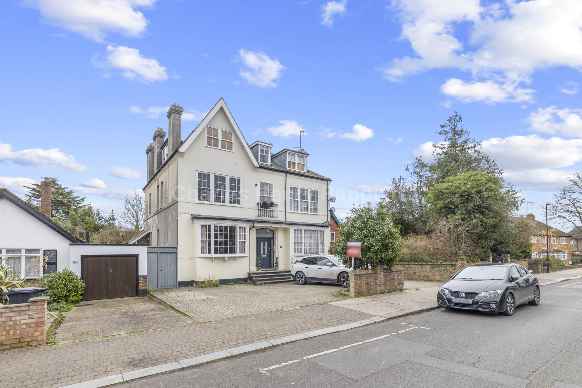 Bycullah Road, Enfield, EN2, Image 1