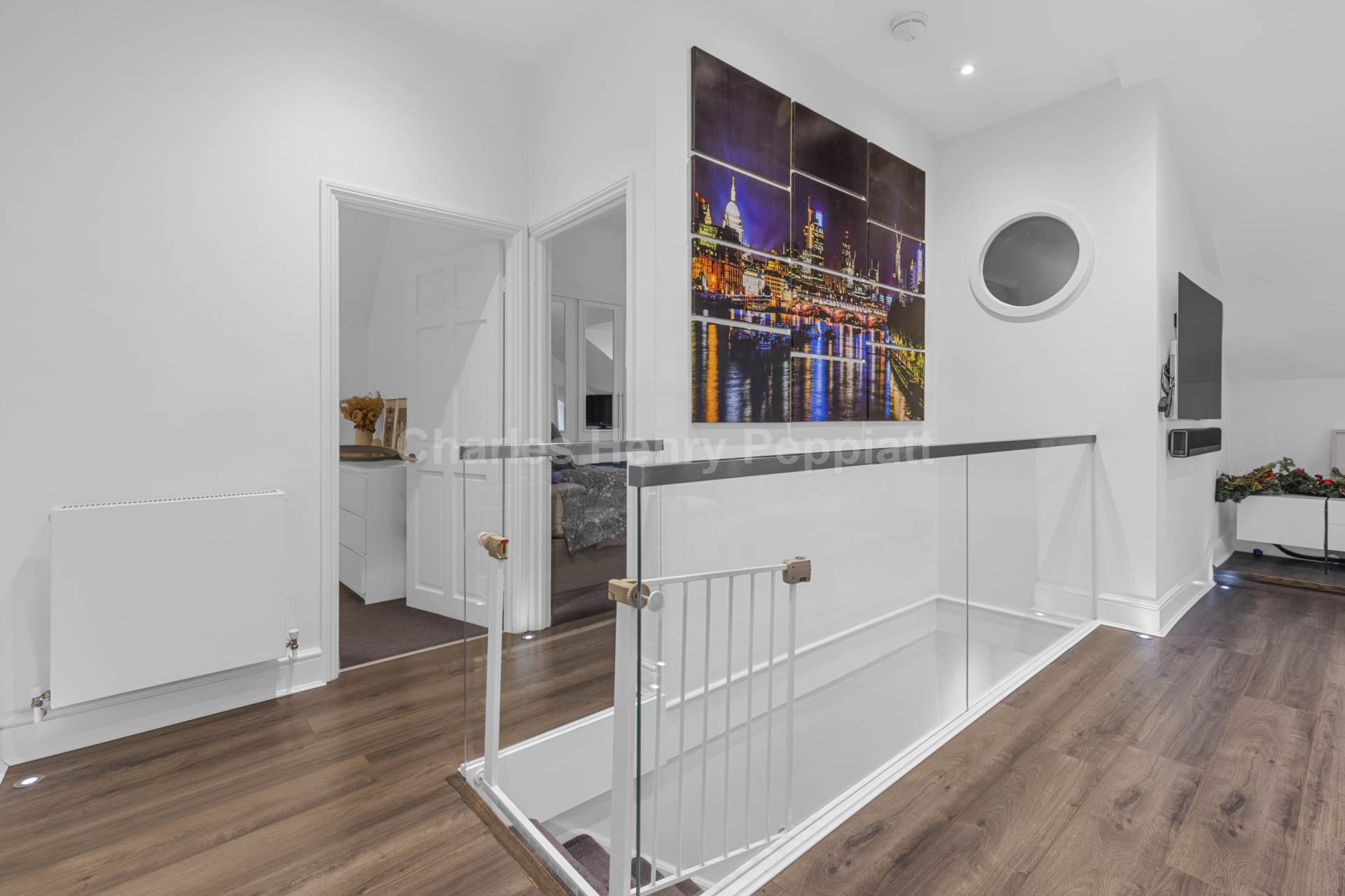 Bycullah Road, Enfield, EN2, Image 12
