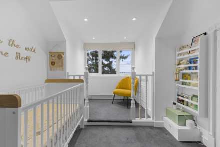 Bycullah Road, Enfield, EN2, Image 16