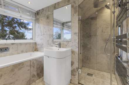 Bycullah Road, Enfield, EN2, Image 5