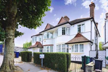 4 Bedroom Semi-Detached, Princes Park Avenue, Golders Green, NW11