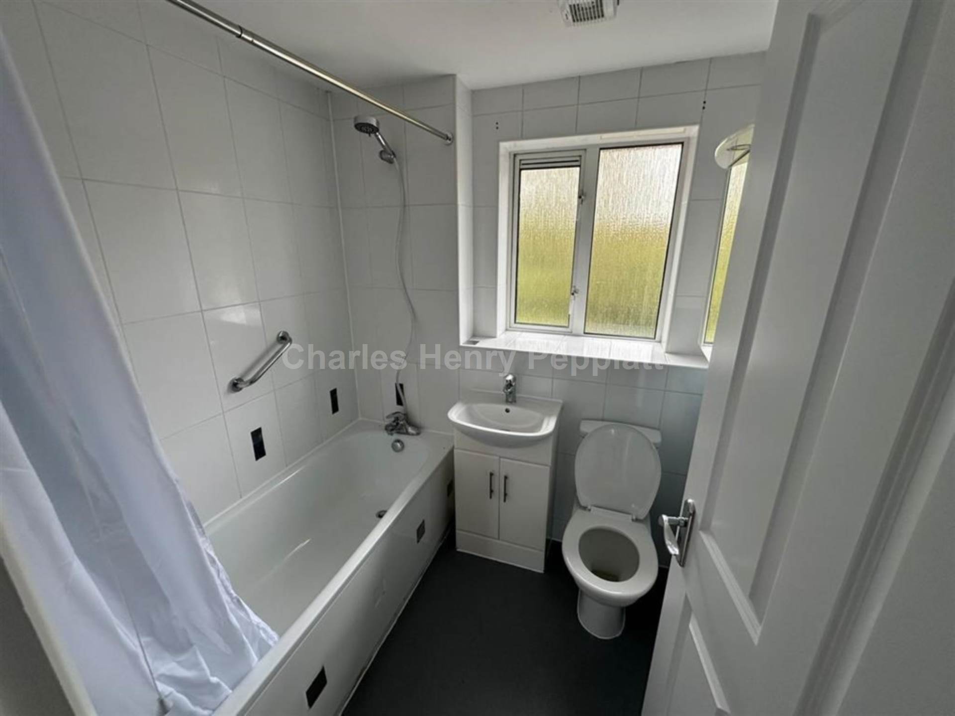 Foxmead Close, Oakwood, EN2, Image 11