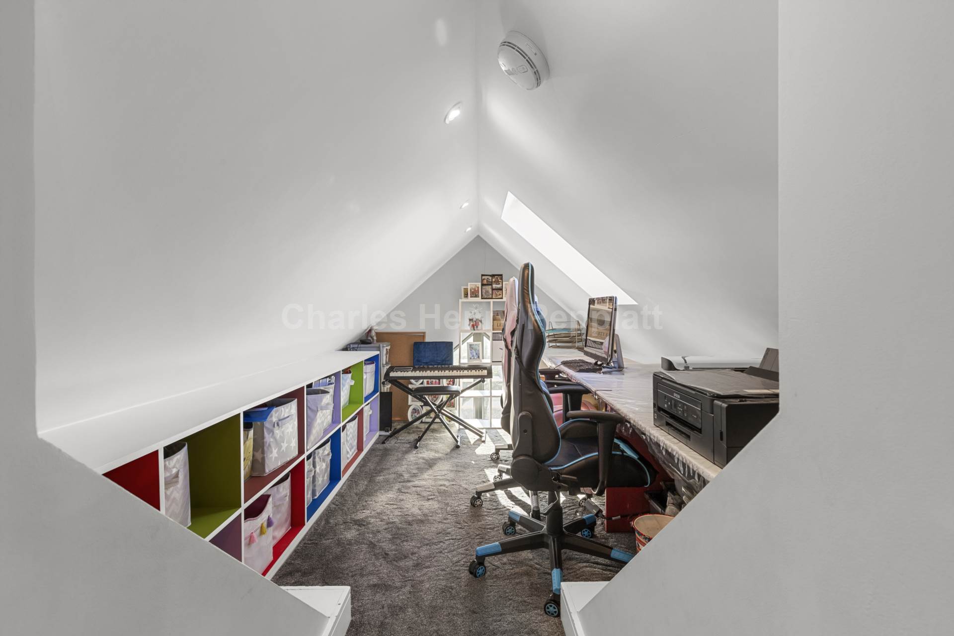 Nimrod Close, St Albans, AL4, Image 20