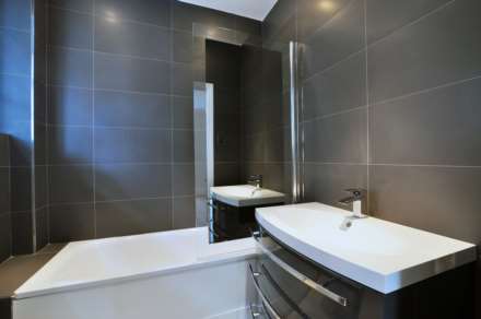 Adelaide Road, Chalk Farm, NW3, Image 8