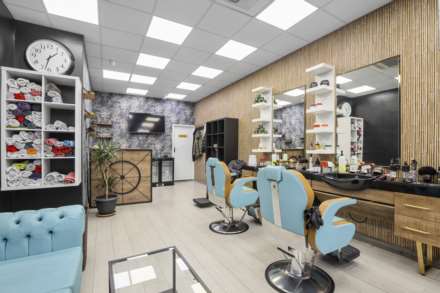 Green Lanes, Harringay, N8, Image 9