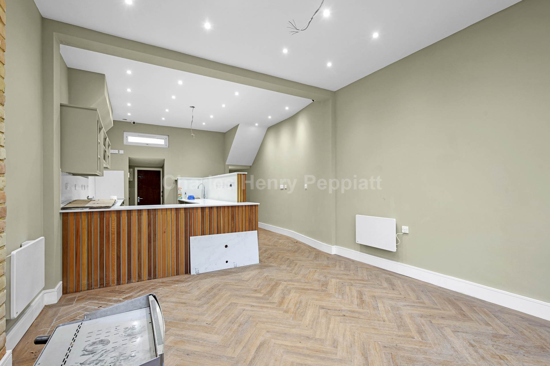 Whittington Road, Bowes Park, N22, Image 16