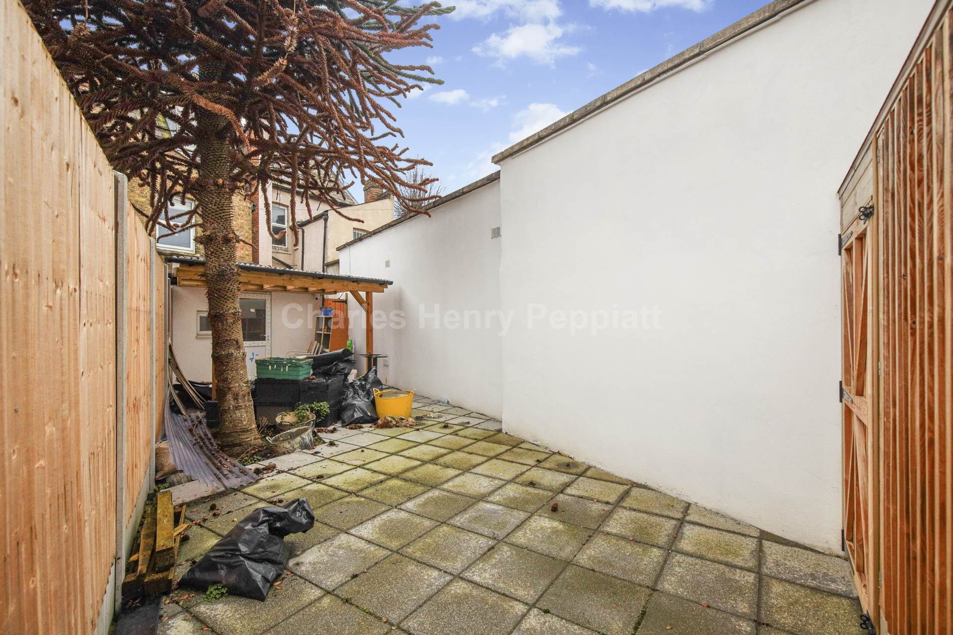 Whittington Road, Bowes Park, N22, Image 17