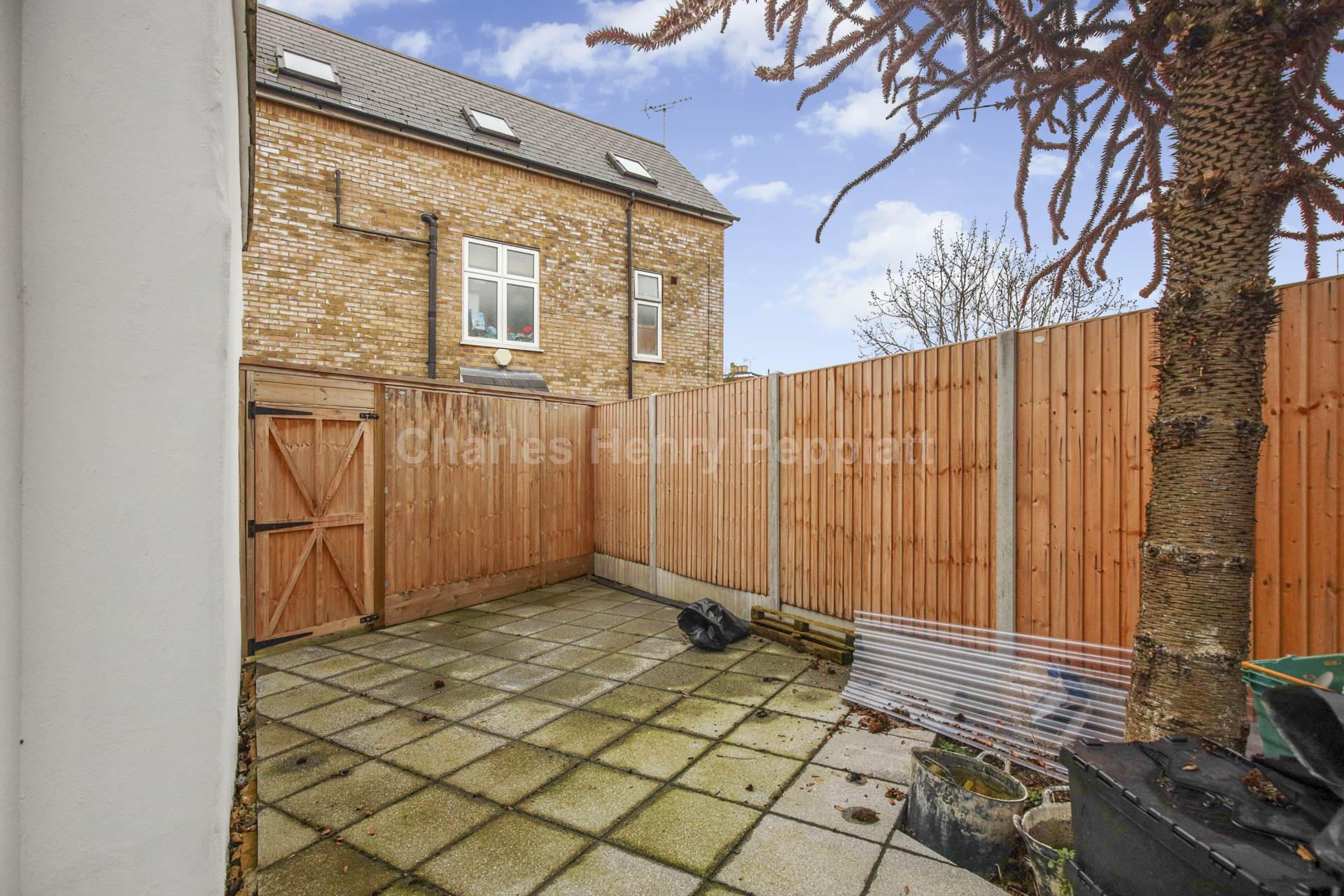 Whittington Road, Bowes Park, N22, Image 6