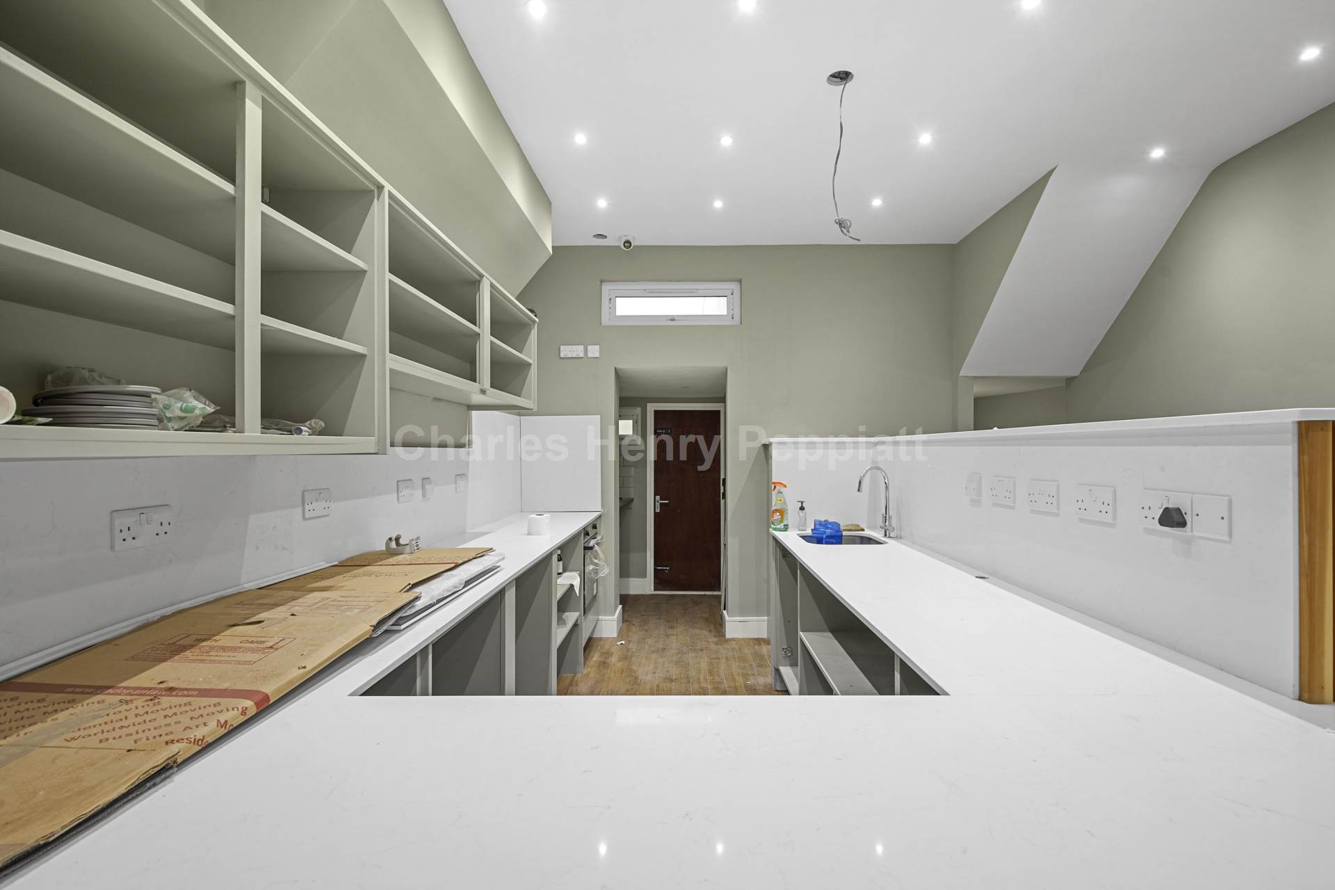 Whittington Road, Bowes Park, N22, Image 9
