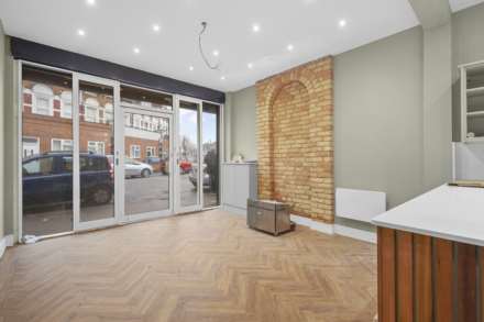 Whittington Road, Bowes Park, N22, Image 1