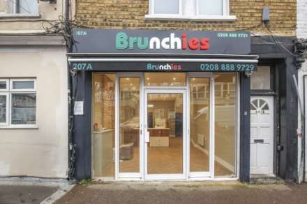 Whittington Road, Bowes Park, N22, Image 3