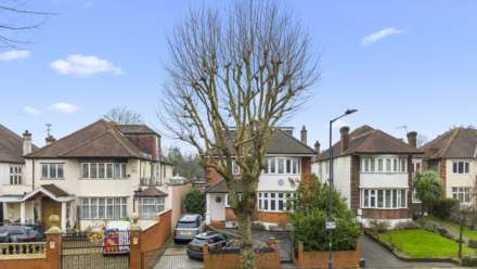 Property For Sale Brondesbury Park, Cricklewood, London
