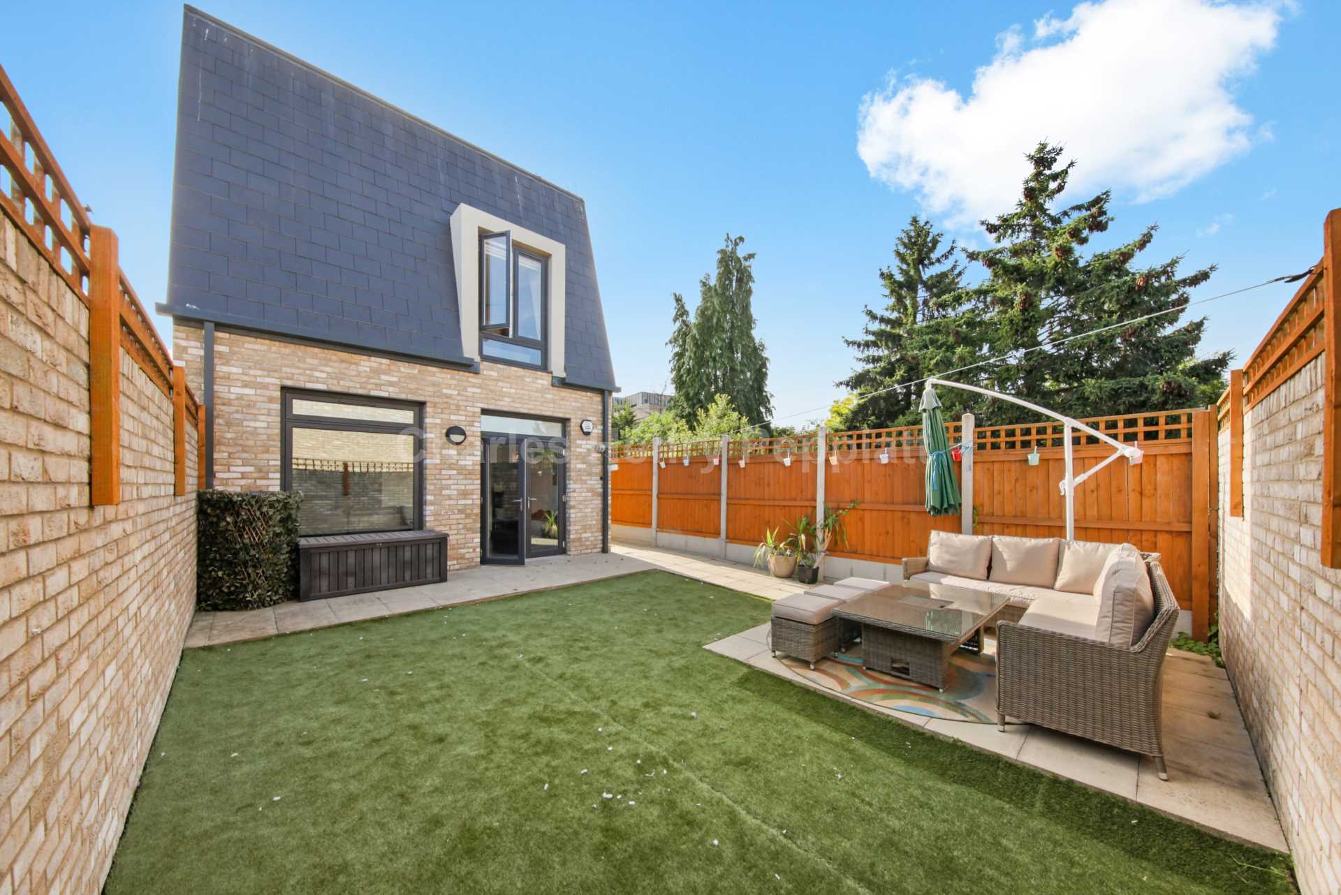 Hammond Close, High Barnet, EN5, Image 16