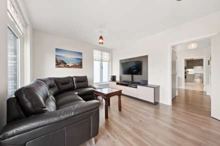 Hammond Close, High Barnet, EN5, Image 4