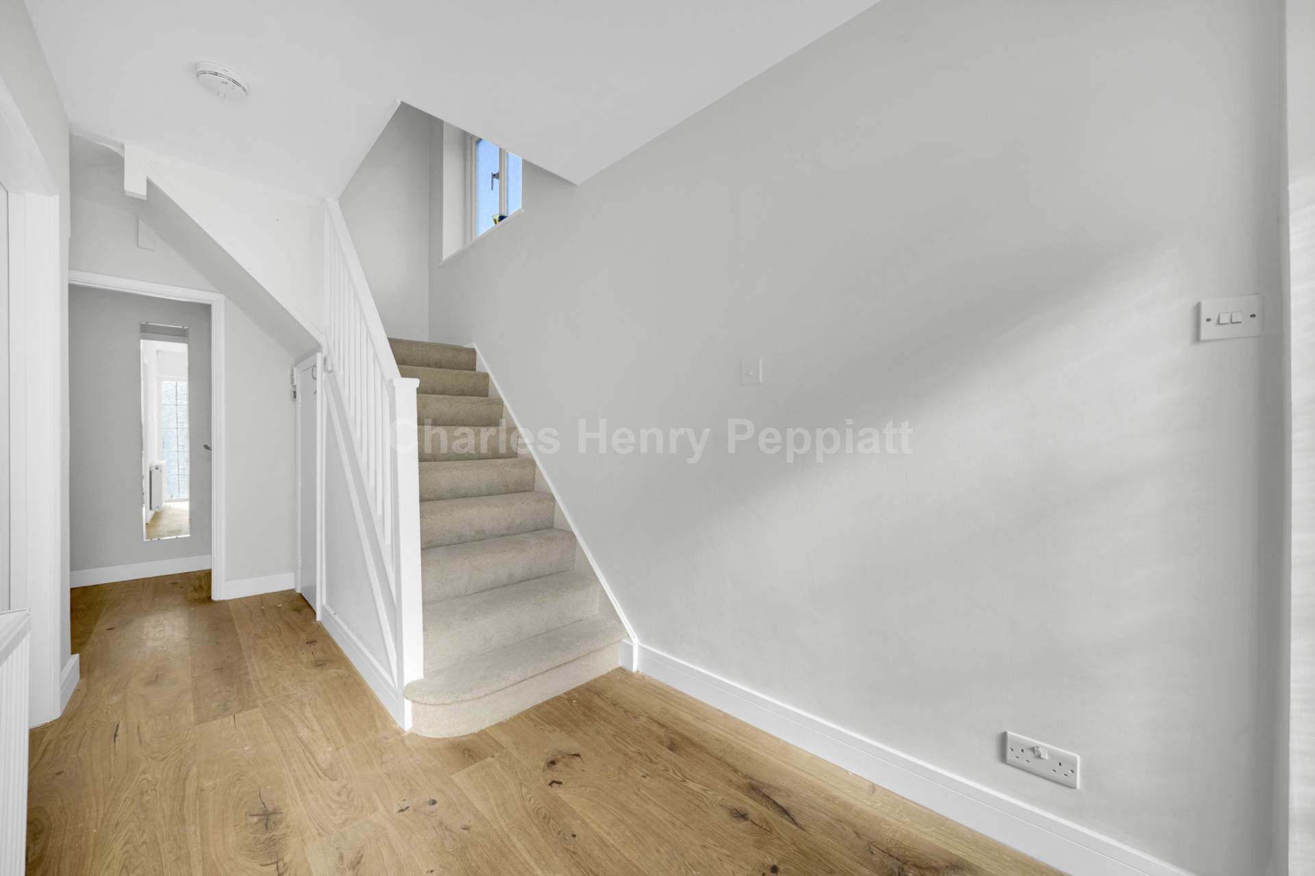 Friern Mount Drive, Whetstone, N20, Image 9