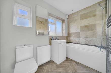 Friern Mount Drive, Whetstone, N20, Image 11