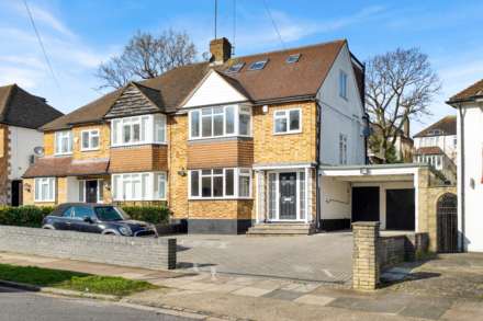 Friern Mount Drive, Whetstone, N20, Image 20