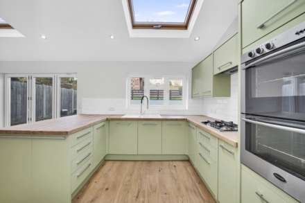 Friern Mount Drive, Whetstone, N20, Image 4