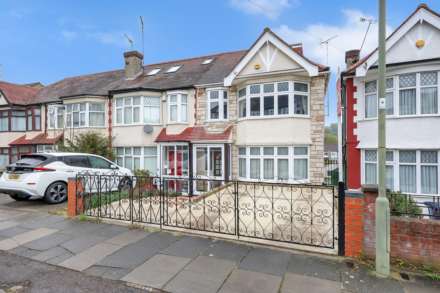 Property For Sale Woodfield Drive, East Barnet