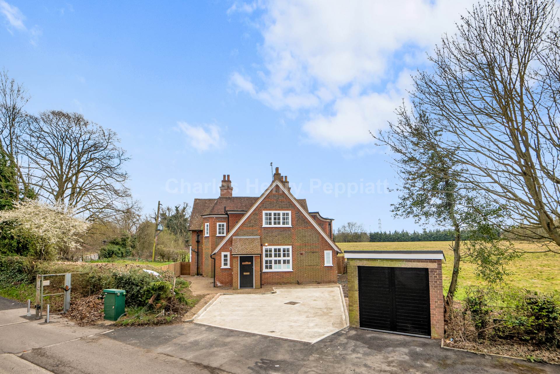 The Gate House, Shenley Lane, AL2, Image 23