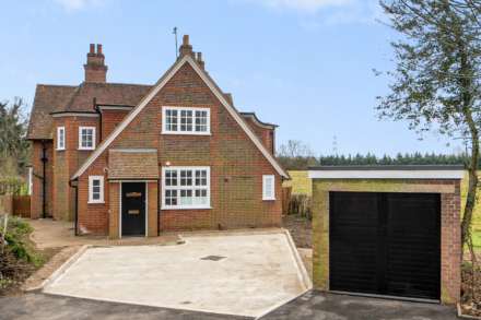 The Gate House, Shenley Lane, AL2, Image 1