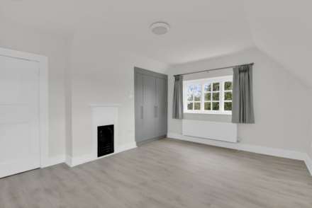 The Gate House, Shenley Lane, AL2, Image 10