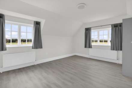 The Gate House, Shenley Lane, AL2, Image 12