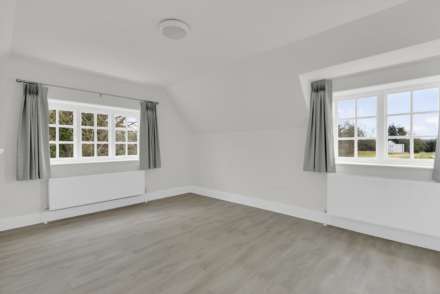 The Gate House, Shenley Lane, AL2, Image 15