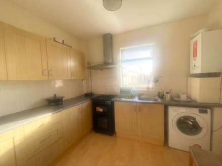 High Street, Plaistow, Image 1