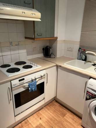 Aaron Hill Road, Beckton, Image 3