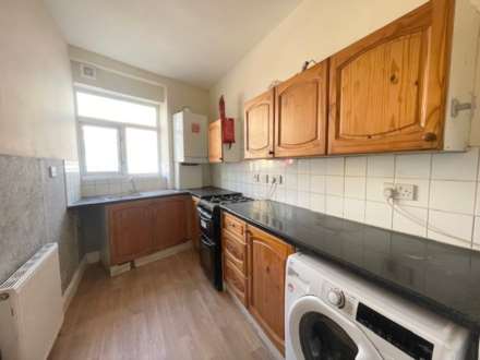 High Street, Plaistow, Image 2