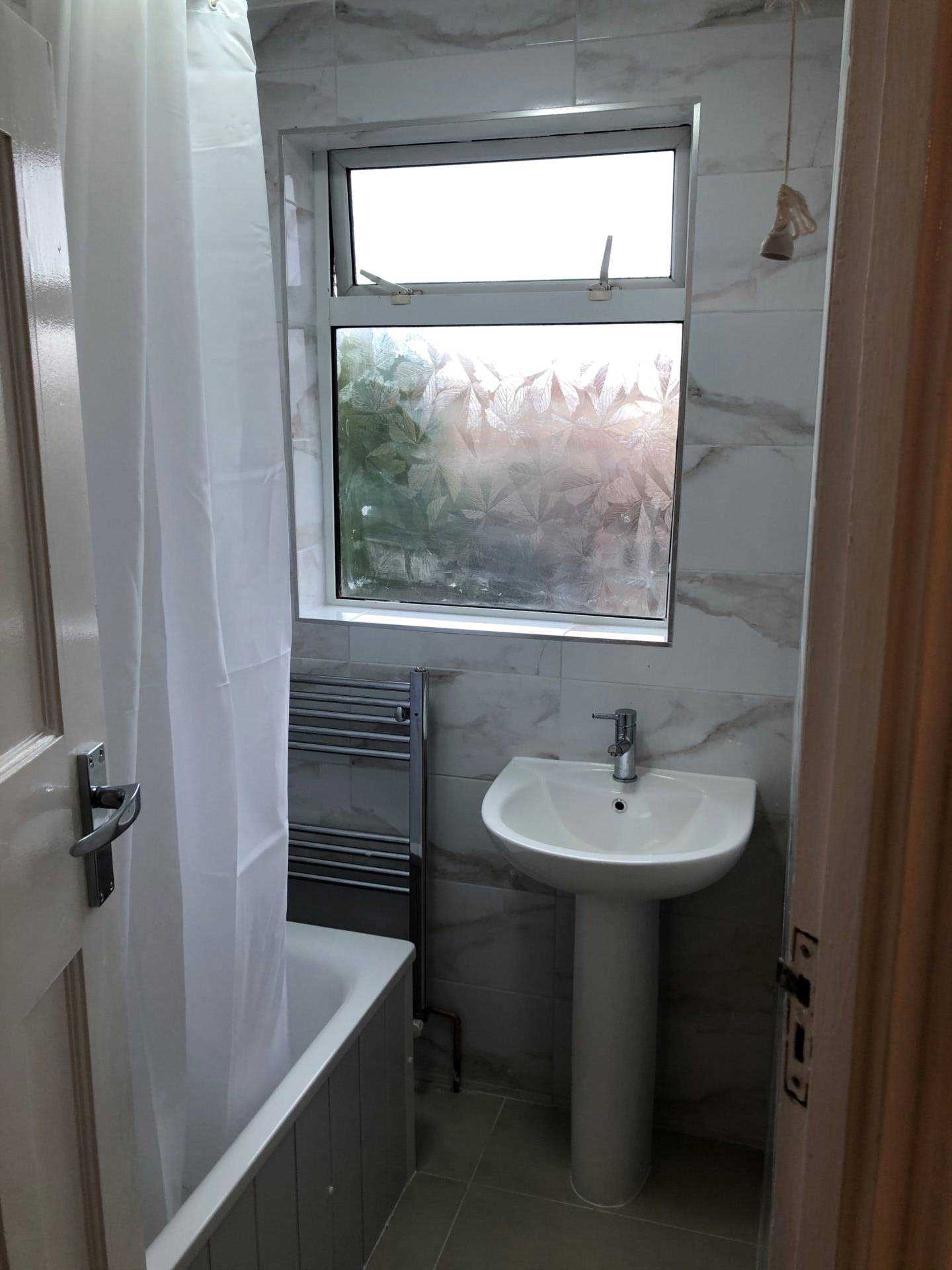 Sydney Road, Barkingside, Image 4