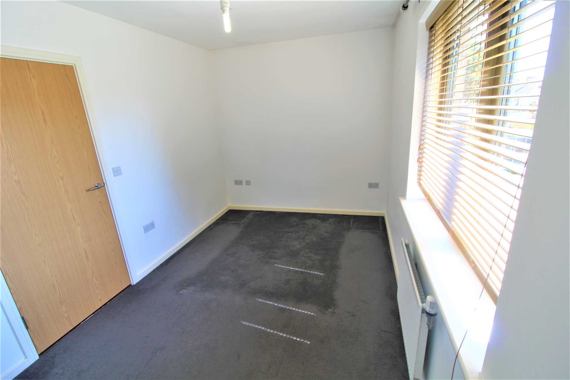 Kean Crescent, Dagenham, Image 11