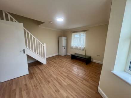 High Road, Leytonstone, Image 1