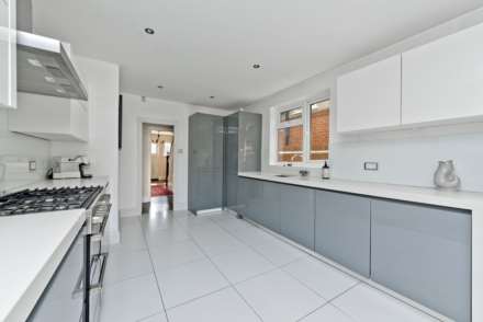 St Leonard's Road, Thames Ditton - Open day Saturday 9th of October by appointment, Image 7