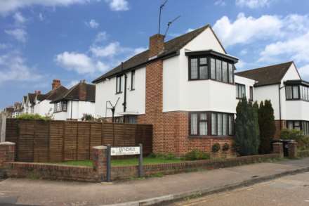 Property For Sale Lyndale, Thames Ditton, Thames Ditton