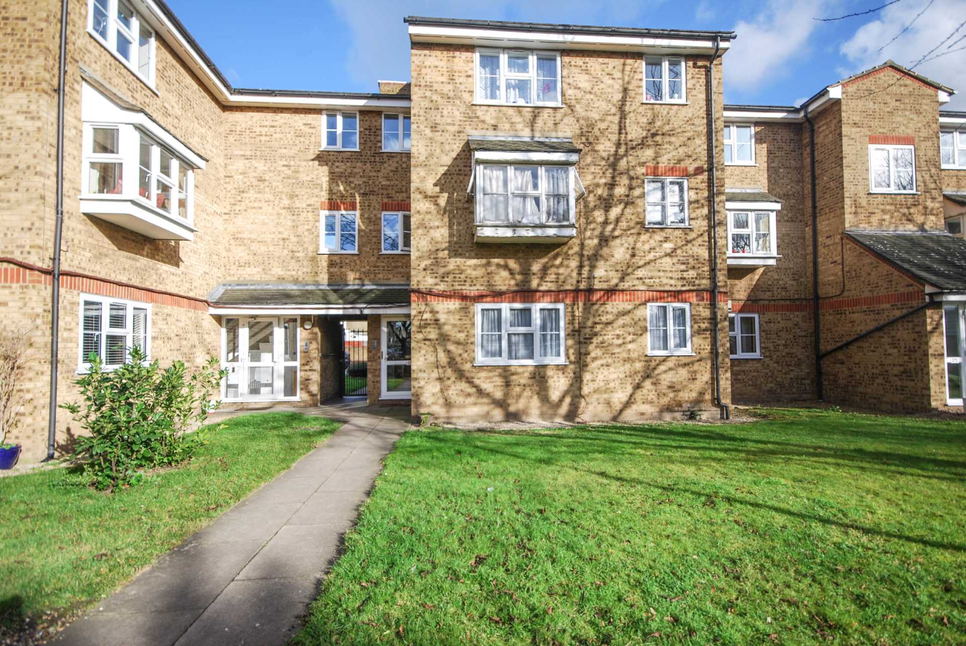 Mill Court, Leyton, Image 1