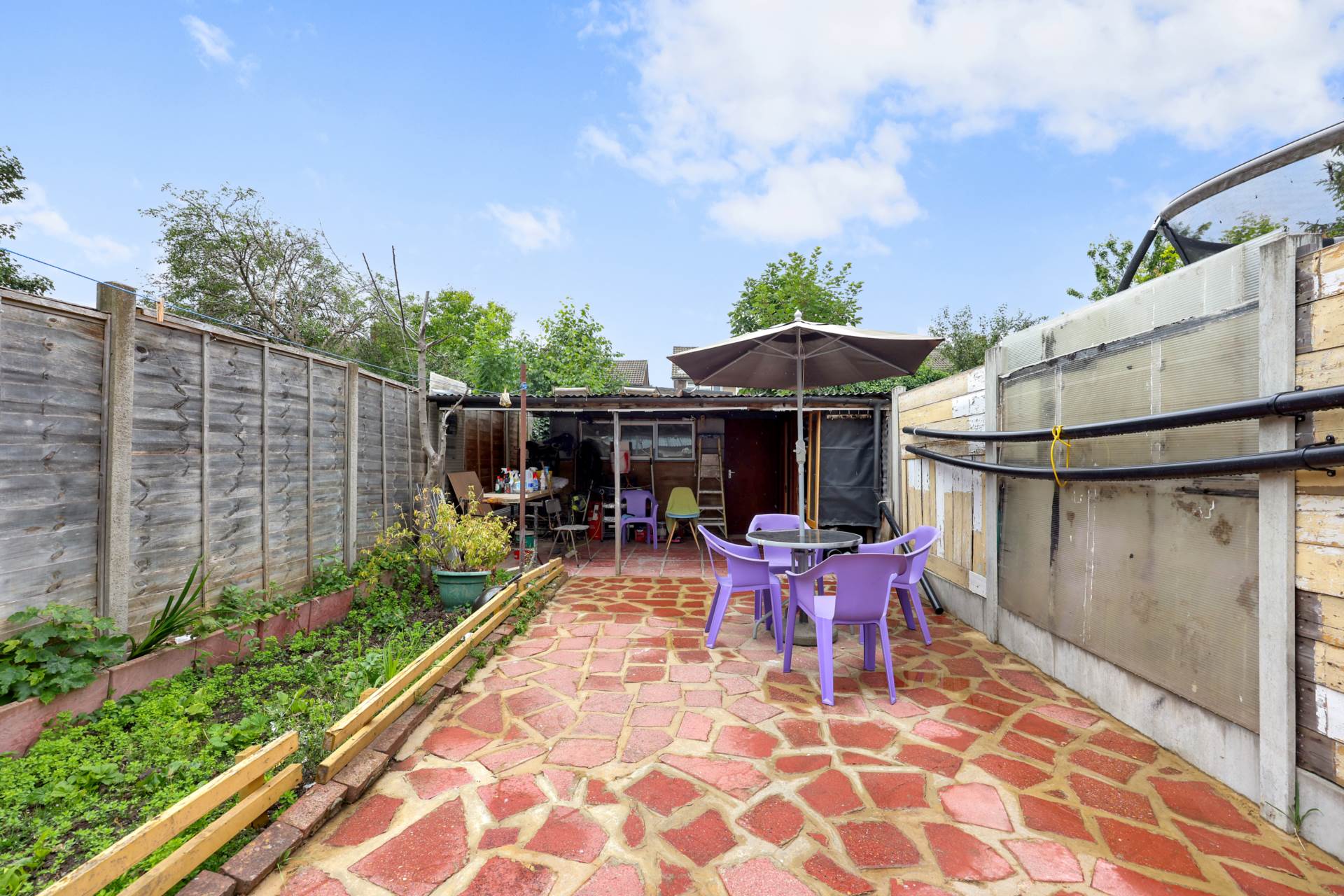 Huxley Road, Leyton, E10, Image 21
