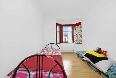 Huxley Road, Leyton, E10, Image 13