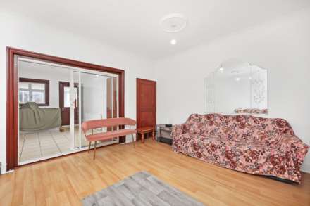 Huxley Road, Leyton, E10, Image 4