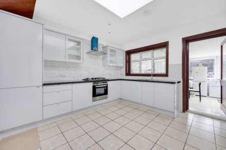 Huxley Road, Leyton, E10, Image 7
