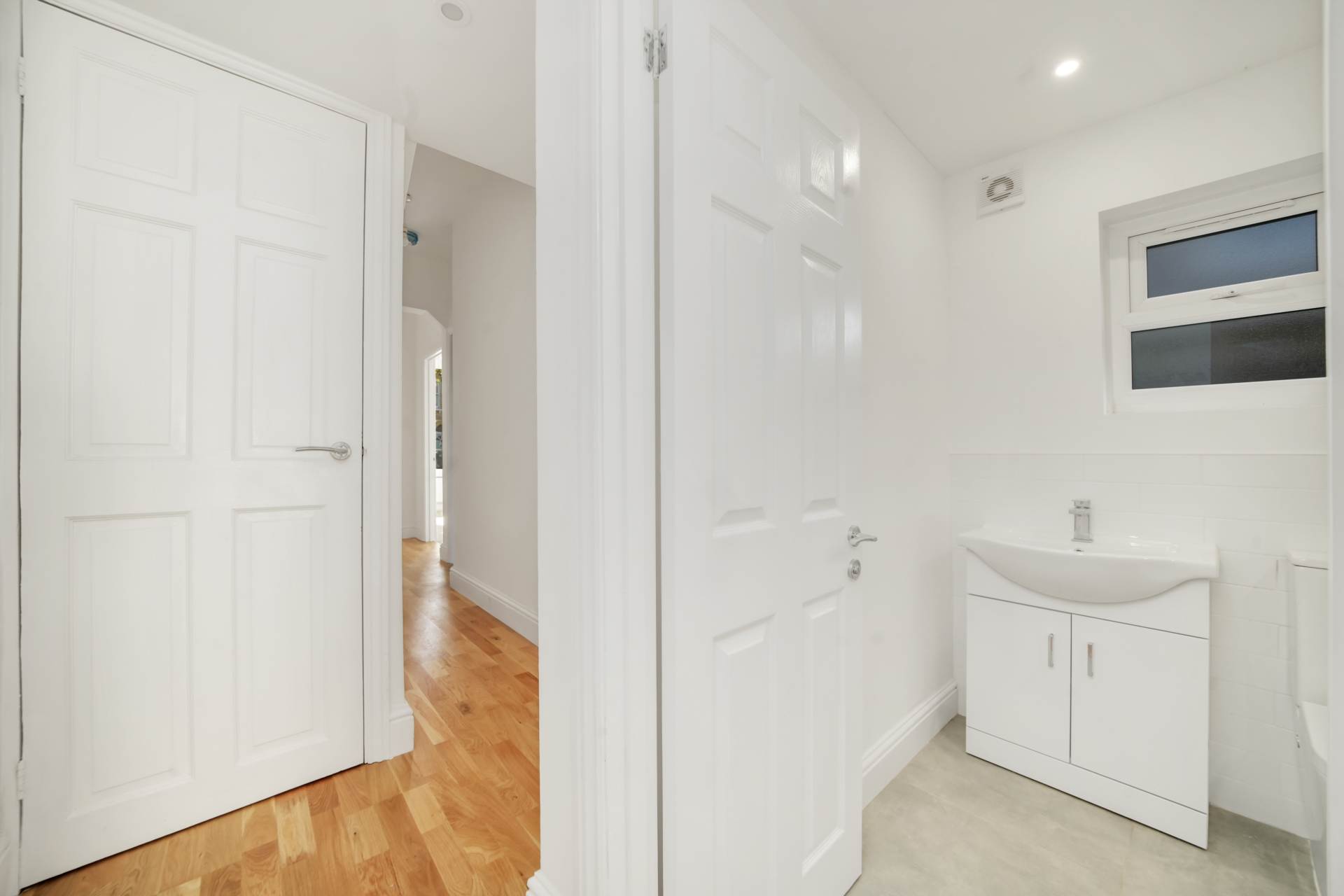 Etchingham Road, Stratford, Image 12