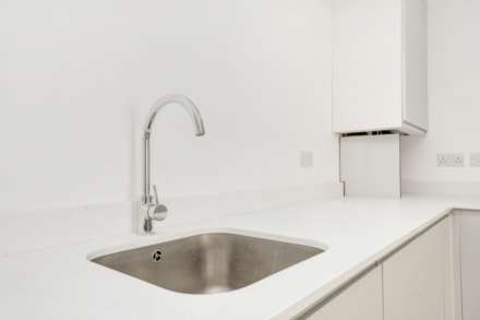 Etchingham Road, Stratford, Image 11