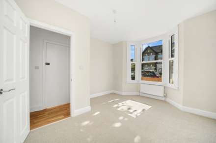 Etchingham Road, Stratford, Image 16