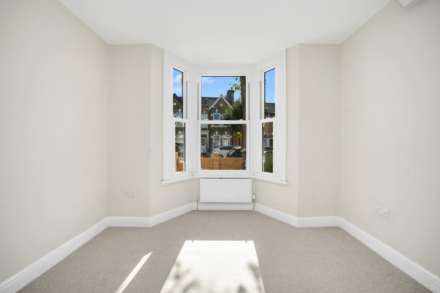 Etchingham Road, Stratford, Image 17