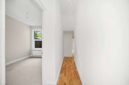 Etchingham Road, Stratford, Image 19